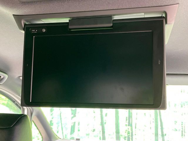 TOYOTA VOXY HYBRID 2020