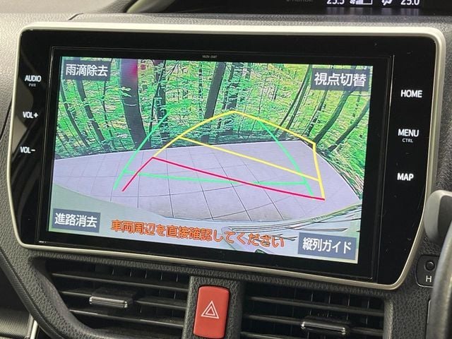 TOYOTA VOXY HYBRID 2020