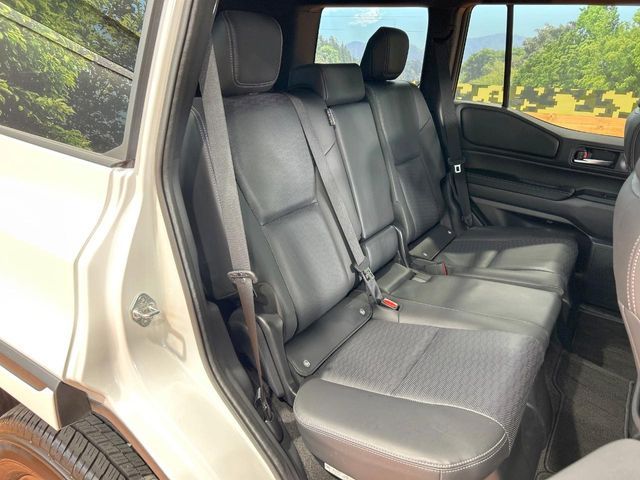 TOYOTA LANDCRUISER 250 2025