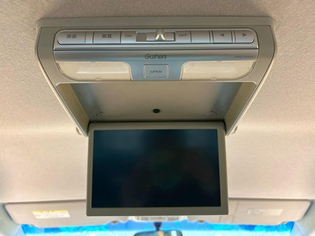 HONDA STEPWAGON SPADA 2010