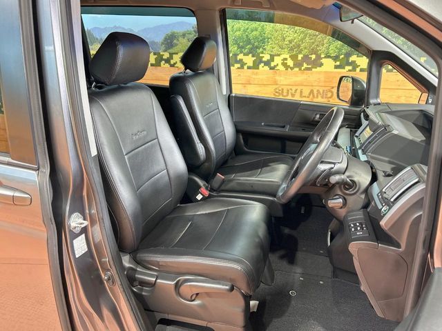 HONDA STEPWAGON SPADA 2010