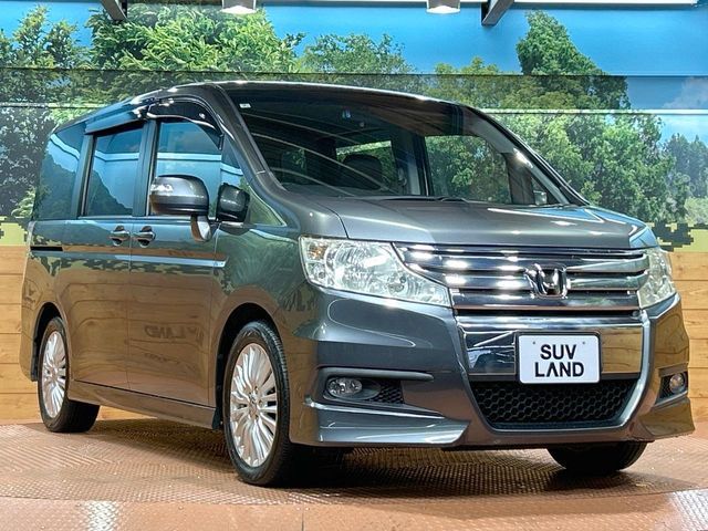 HONDA STEPWAGON SPADA 2010