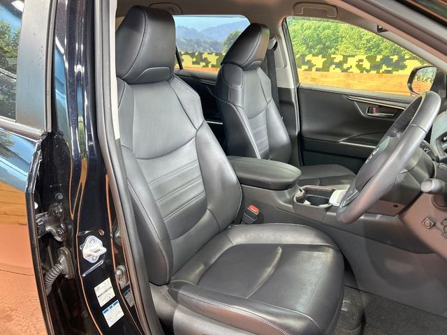 TOYOTA RAV4 4WD 2019