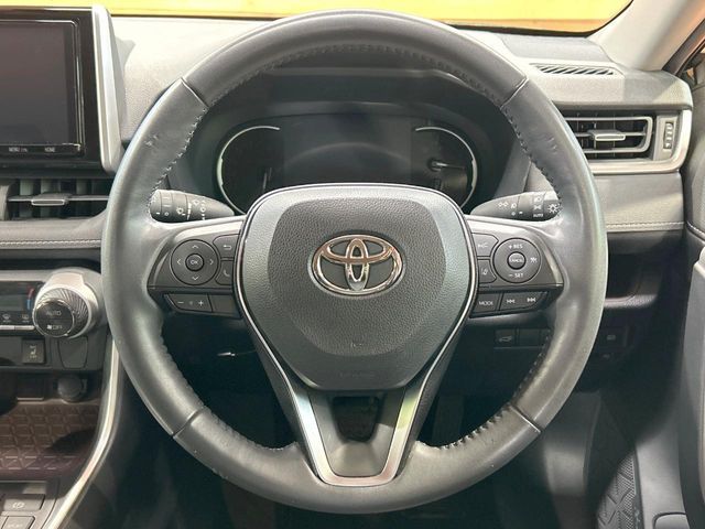 TOYOTA RAV4 4WD 2019