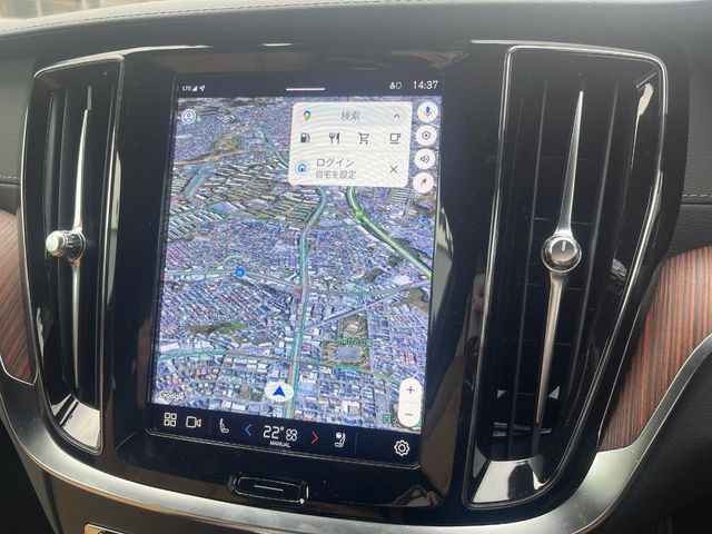 VOLVO VOLVO V60 2023