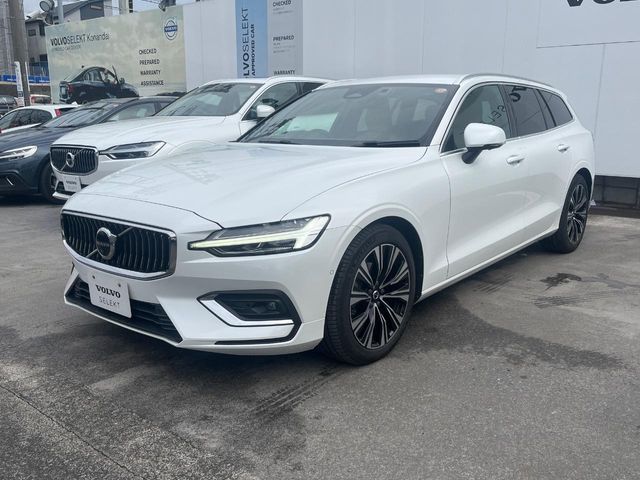 VOLVO VOLVO V60 2023