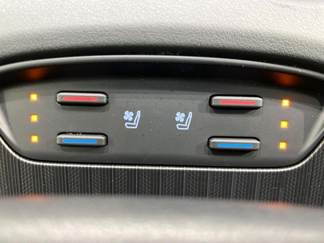 TOYOTA HARRIER HYBRID 2021