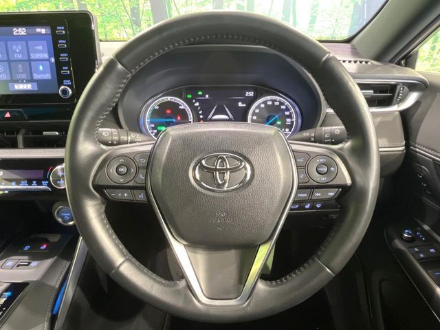 TOYOTA HARRIER HYBRID 2021