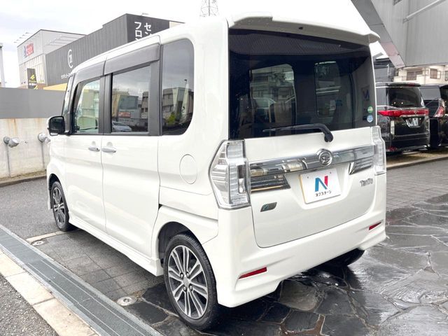 DAIHATSU TANTO CUSTOM 2015