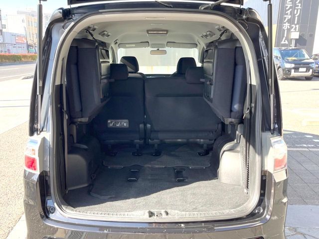 HONDA STEPWAGON SPADA 2009