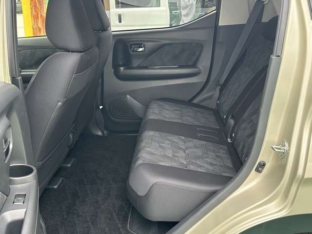 MITSUBISHI ek X EV 2023