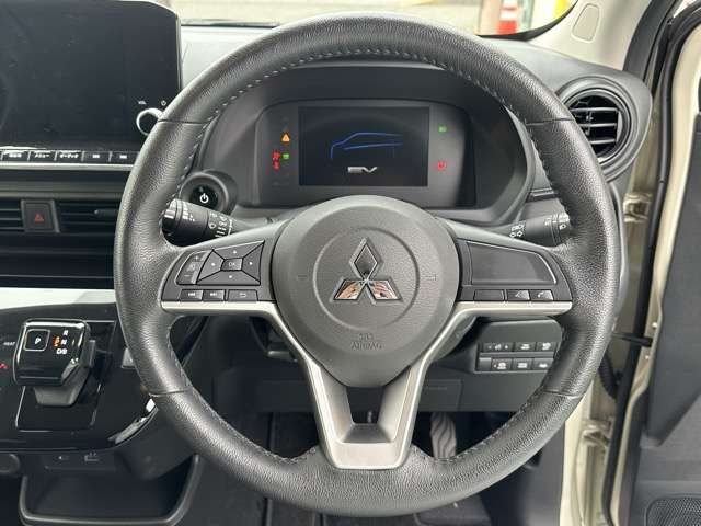 MITSUBISHI ek X EV 2023