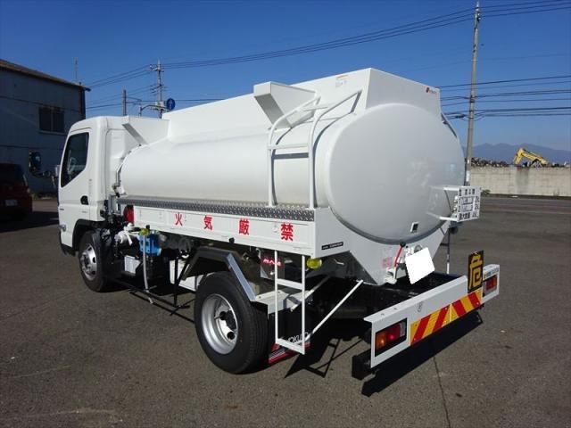 MITSUBISHI CANTER 2024