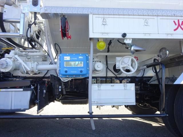 MITSUBISHI CANTER 2024