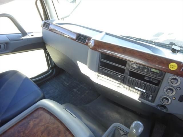 MITSUBISHI FUSOU FIGHTER 2016