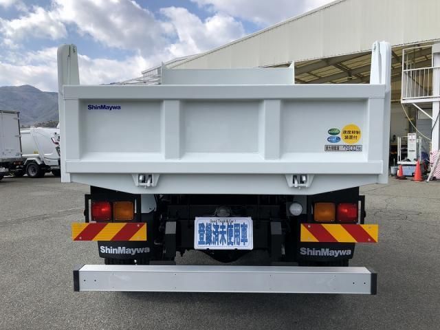 MITSUBISHI FUSOU FIGHTER 2024