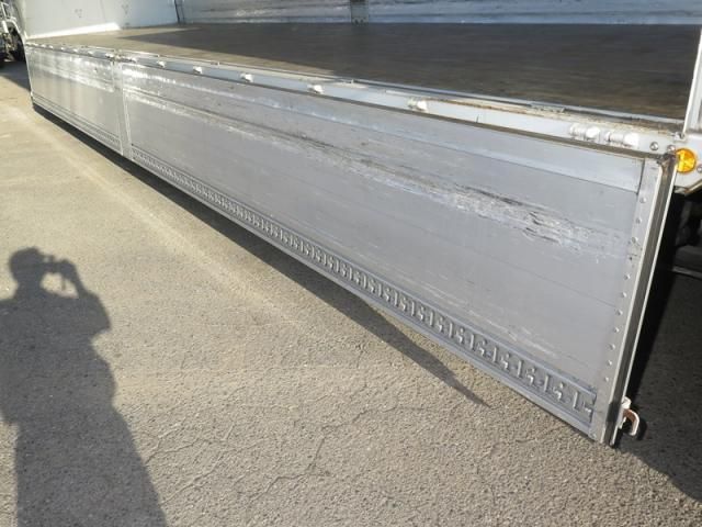 NISSAN DIESEL Quon 2019