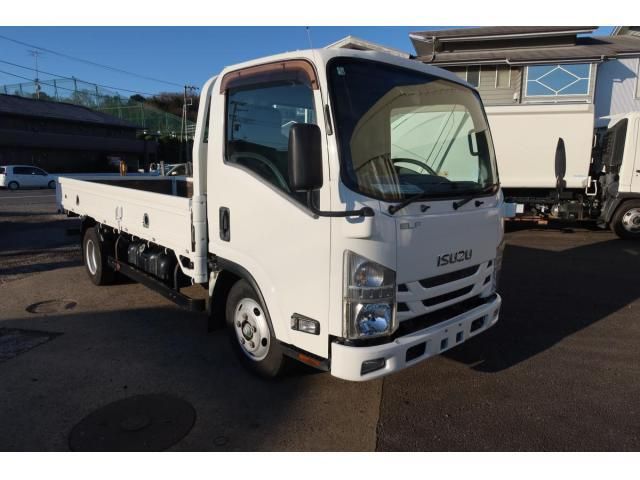 ISUZU ELF 2016