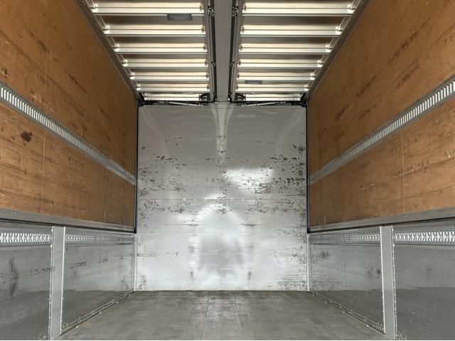 NISSAN DIESEL Quon 2020