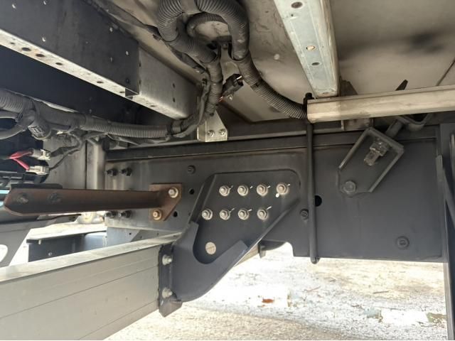 NISSAN DIESEL Quon 2020