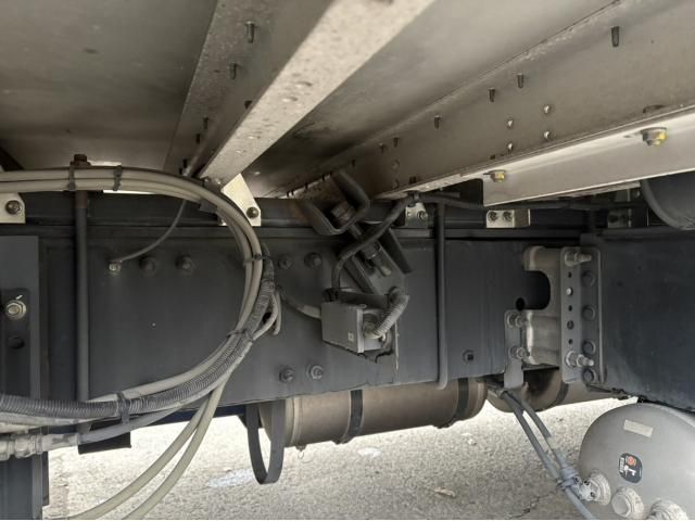 NISSAN DIESEL Quon 2020