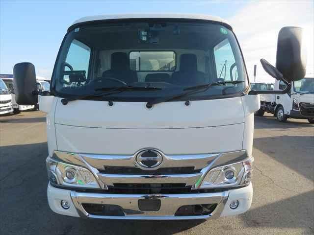 HINO DUTRO 2020