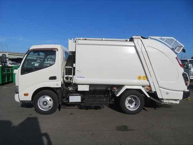 HINO DUTRO 2020