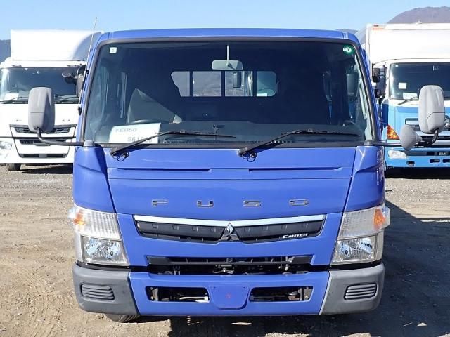 MITSUBISHI CANTER 2018