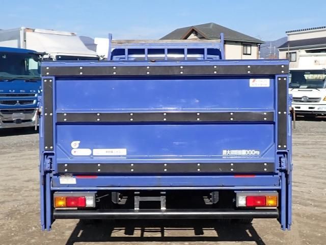 MITSUBISHI CANTER 2018