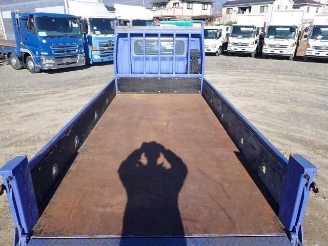 MITSUBISHI CANTER 2018