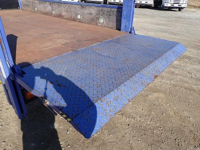 MITSUBISHI CANTER 2018