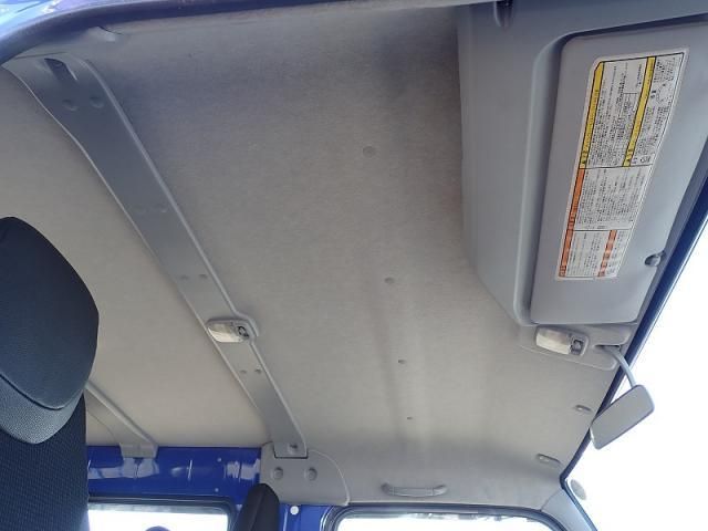 MITSUBISHI CANTER 2018