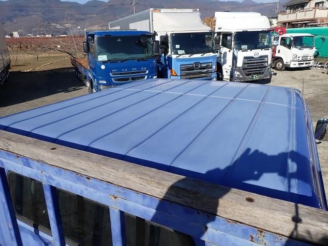 MITSUBISHI CANTER 2018