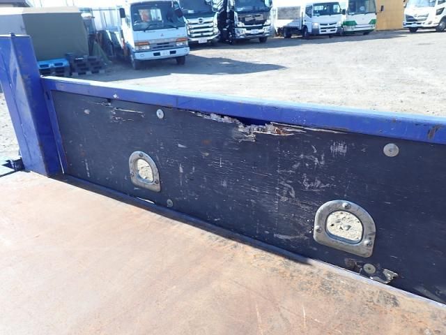 MITSUBISHI CANTER 2018