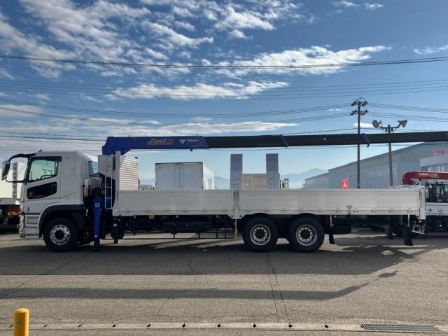 MITSUBISHI FUSOU SUPER GREAT 2023