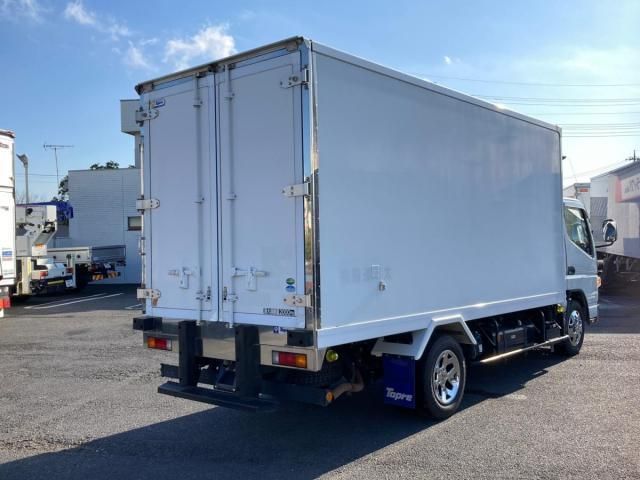 MITSUBISHI CANTER 2019