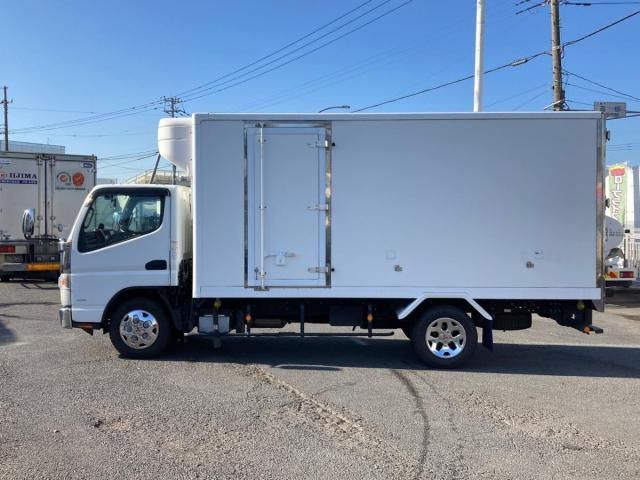 MITSUBISHI CANTER 2019