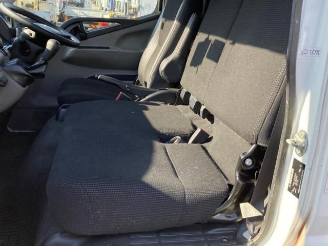 MITSUBISHI CANTER 2019