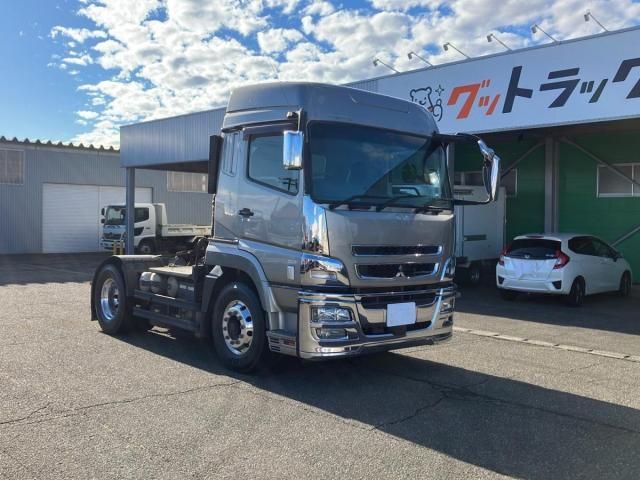 MITSUBISHI FUSOU SUPER GREAT 2016