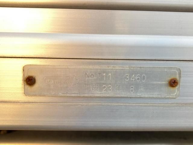 MITSUBISHI CANTER 2011