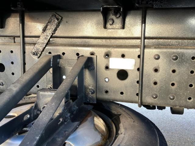 MITSUBISHI CANTER 2011