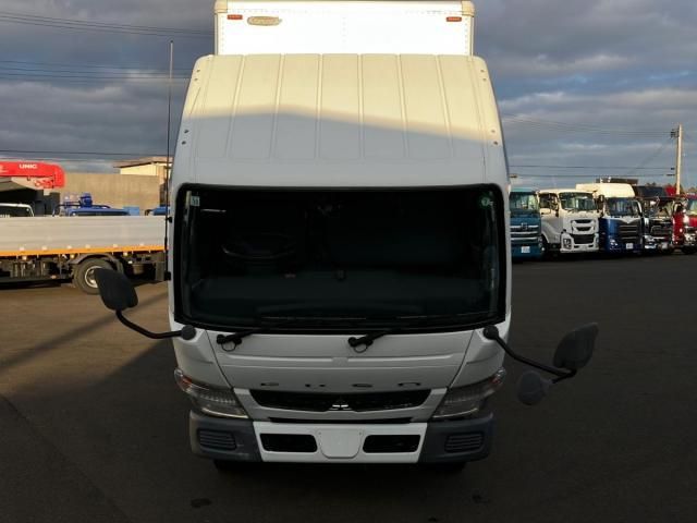 MITSUBISHI CANTER 2011