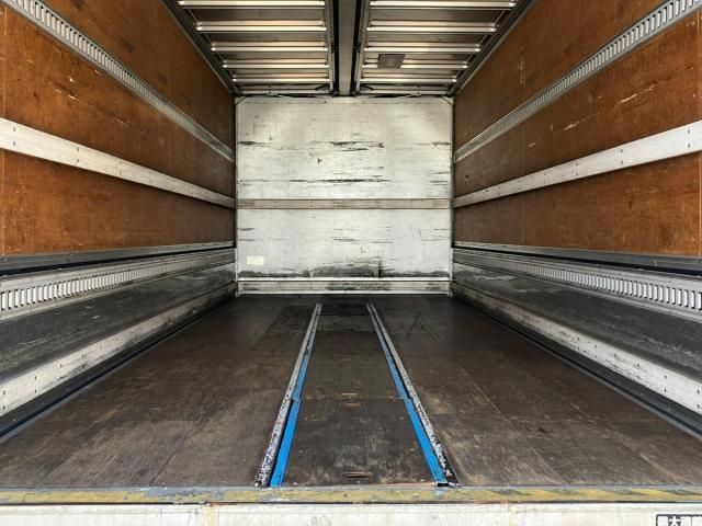 MITSUBISHI FUSOU FIGHTER 2011