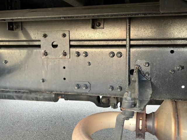 MITSUBISHI FUSOU FIGHTER 2011