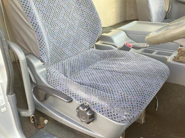 MITSUBISHI FUSOU FIGHTER 2011