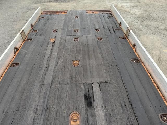 NISSAN DIESEL Quon 2014