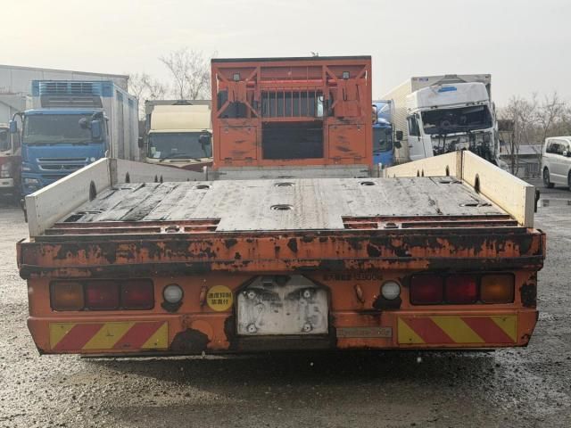 NISSAN DIESEL Quon 2014