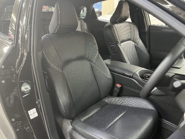 TOYOTA CROWN SPORT 2023