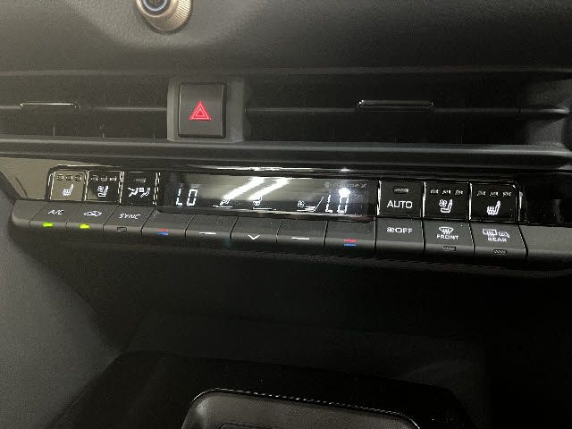 TOYOTA CROWN SPORT 2023