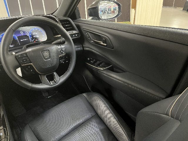 TOYOTA CROWN SPORT 2023